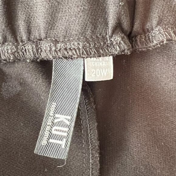 KUT from the Kloth Black Pull on Flare Pants Size 20W - Picture 4 of 5